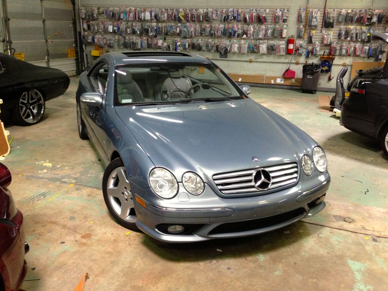 Bolian chose a Mercedes-Benz CL55 AMG for the dash. It offered a combination of gas mileage and performance the team needed to break the record.
