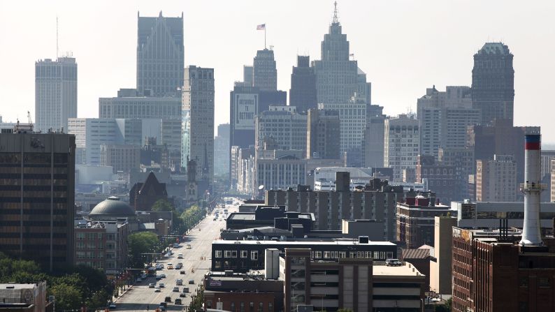 Detroit was home to 2 million residents at its peak, but now the city is down to roughly 700,000. That's still 700,000 people living their lives in this city.