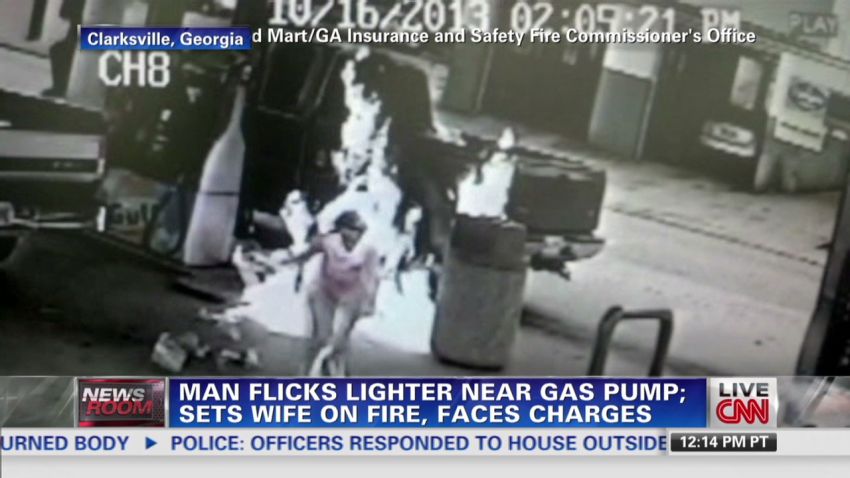 nr vo gas station man sets woman on fire _00002014.jpg