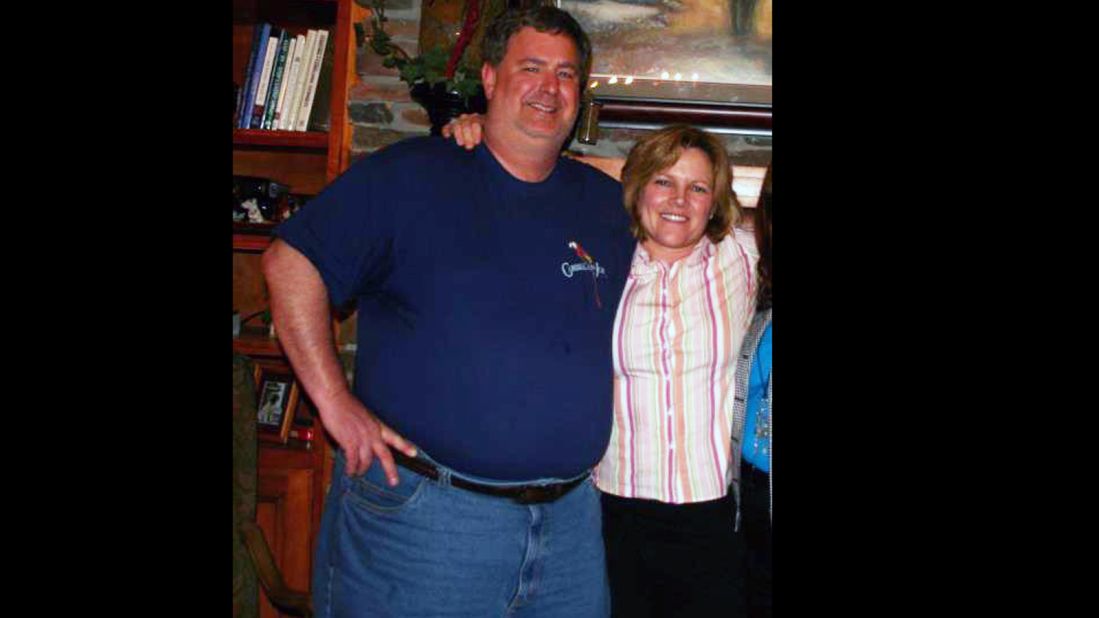 "It makes me sweat just looking at myself," Kevin Pippen says of this photo taken in May 2007. By July 2011, he weighed 370 pounds. His wife, Susan, wasn't significantly overweight at the time, but noticed she had a bit of a "muffin top." 