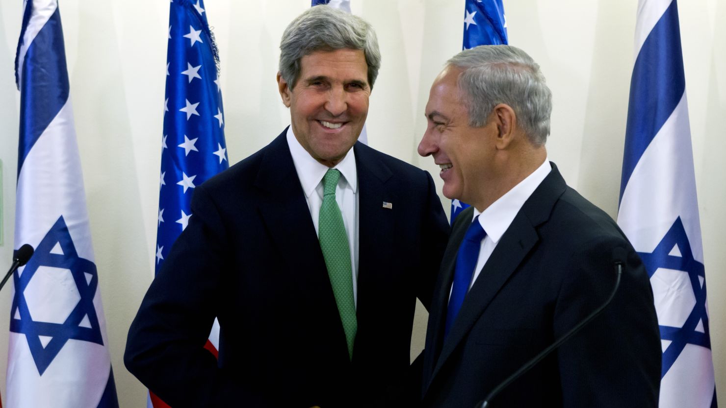 U.S. Secretary of State John Kerry (L) and Israeli PM Benjamin Netanyahu on September 15, 2013 in Jerusalem, Israel.