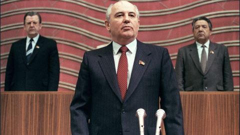 Gorbachev takes the oath at the Congress of People's Deputies in Moscow in 1990.