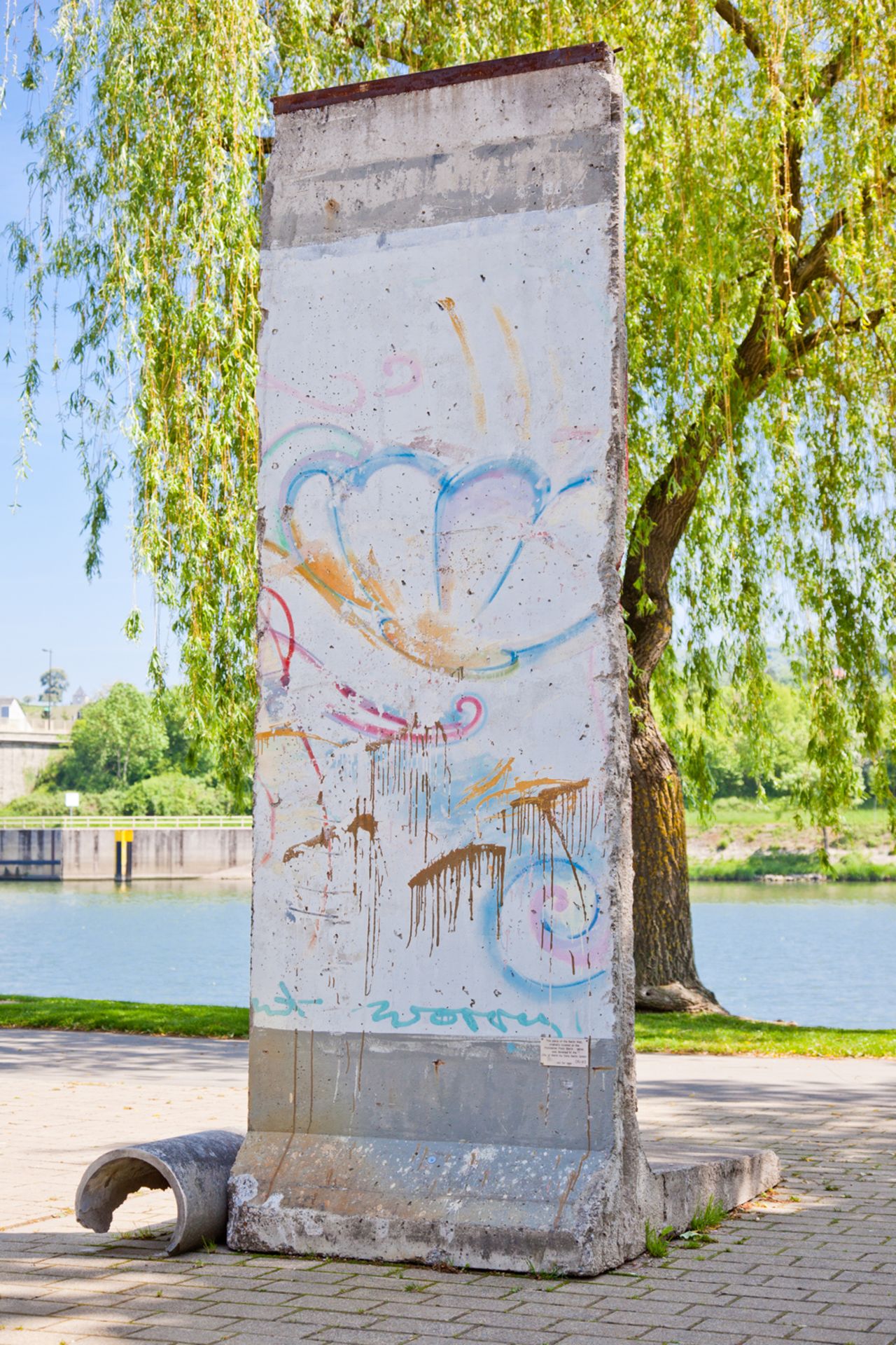 The village of Schengen has fewer than 2,000 residents, but a segment of the Wall was put up to herald its place in European history. The Schengen Agreement (now consisting of 26 European countries) was signed here in 1985 to grant citizens of its member states free travel without border checks. 