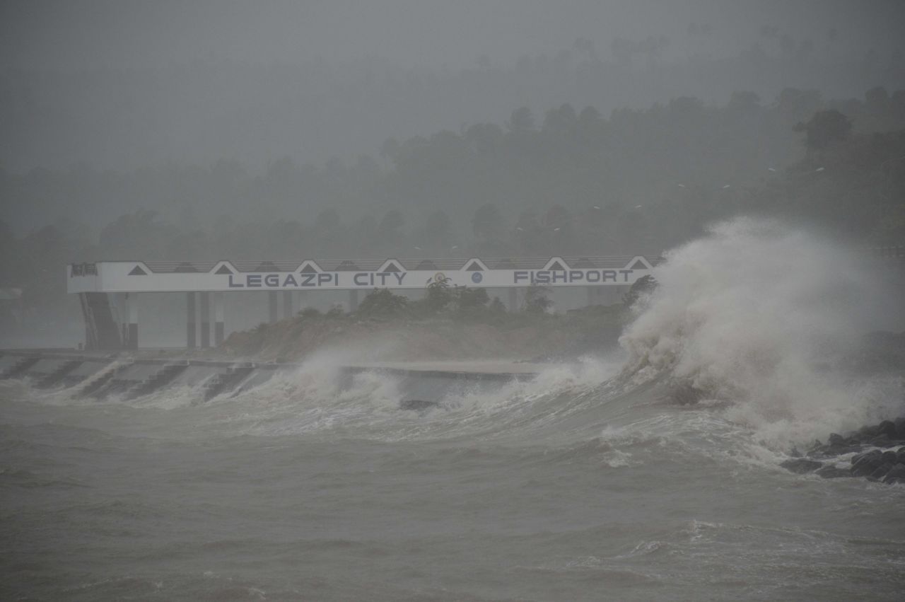 Huge waves from Haiyan hit the shoreline in Legazpi on November 8.