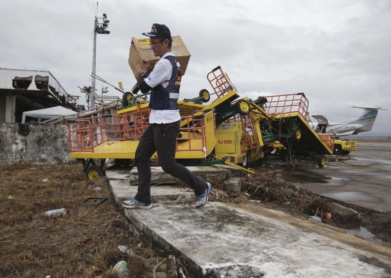 How To Help Typhoon Haiyan Survivors | CNN