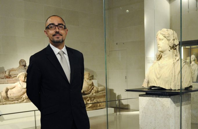Meet Jean-Luc Martinez, the 49-year-old archeology and art history professor who pretended to be an average tourist -- and spent three-and-a-half hours queuing to get inside the Louvre. "If you are a professional, there is a risk at certain times you are only going to look at the museum with the eyes of a professional," said the museum's new director.