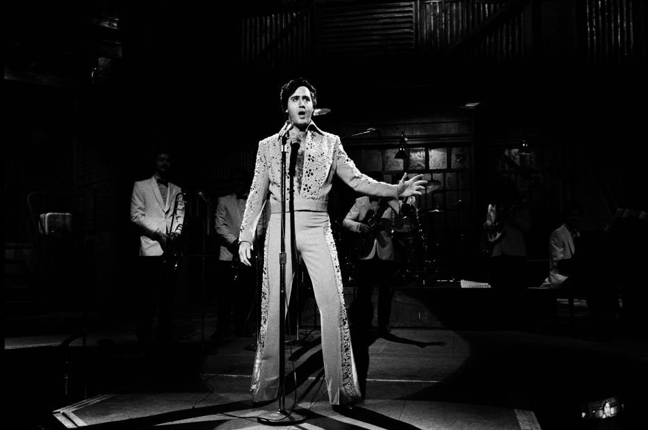 During the Janurary 30, 1982, episode of "Saturday Night Live," Kaufman performs an Elvis Presley impersonation. Kaufman had a lifelong fascination with the King.