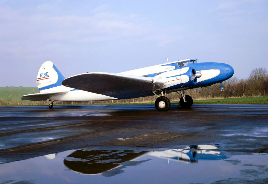 Debuting in 1933, the Boeing 247 held three crew, 10 passengers and 182 kilograms of mail. It had a range of 1,198 kilometers and a ceiling of 25,400 feet. The world's first truly modern airliner, it was also the first to incorporate and combine retractable landing gear. It took 20 hours to fly from New York to Los Angeles, including seven stops. 