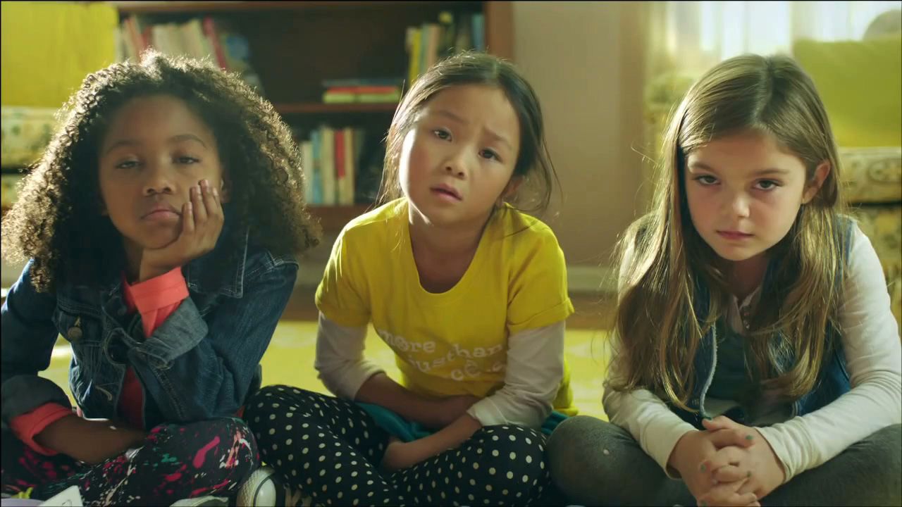 The ad features 3 girls creating a "Rube Goldberg" contraption. 