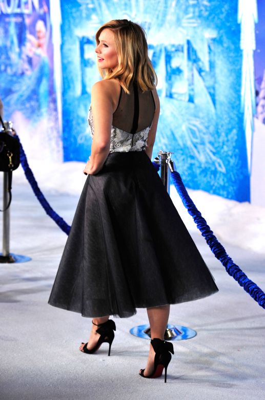 Kristen Bell steps out at the November 19 premiere of her new animated movie, "Frozen."