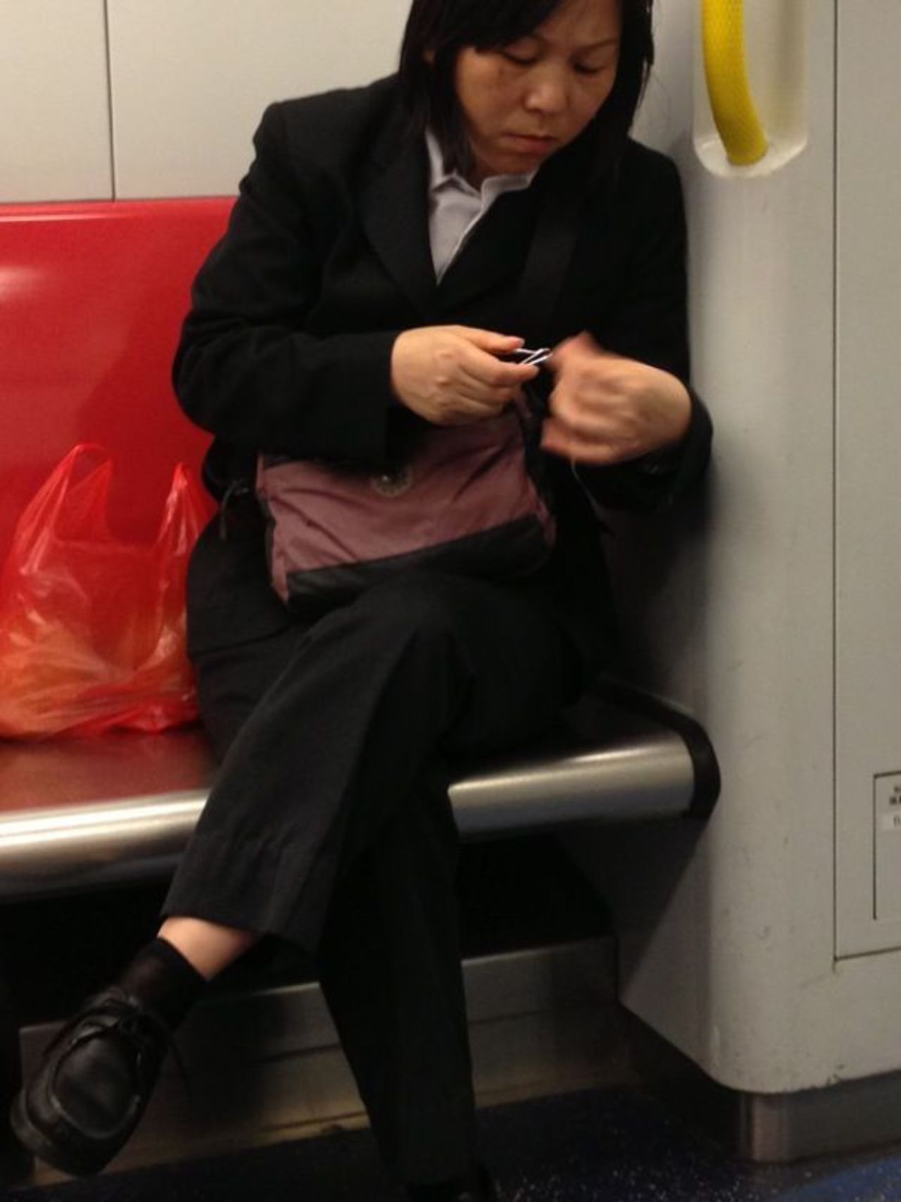 Toenails are also trimmed at 30,000 feet, but that would have been a really<em> </em>offensive picture. 