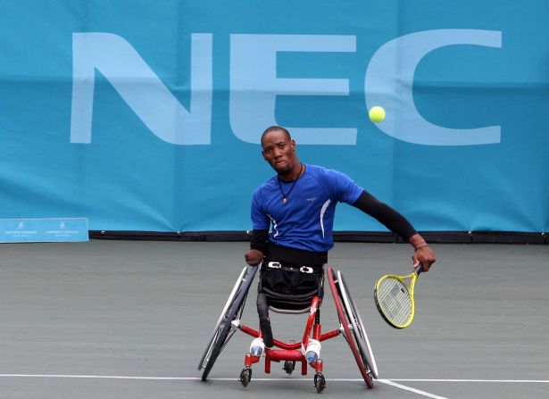 He played his first international tournament in the Netherlands -- the home of wheelchair legend Esther Vergeer -- in 2006. In his first match he was "double bageled" 6-0 6-0.