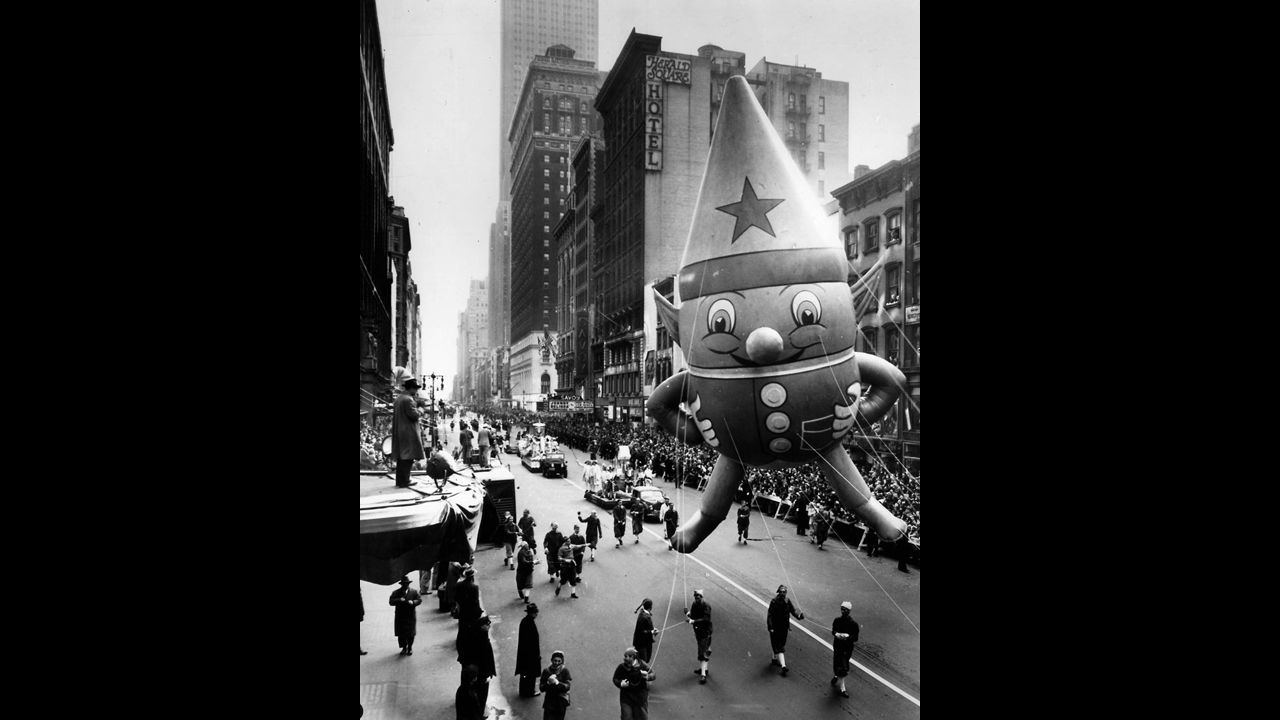 <strong>Elf gnome (1947):</strong> The parade started being televised in the late 1940s. It first appeared on CBS, but NBC has been the official broadcaster since the 1950s. There have been a variety of hosts for NBC's coverage of the parade, including Betty White, Ed McMahon, Bryant Gumbel, Willard Scott, Katie Couric, Meredith Vieira, Ann Curry, Matt Lauer and Al Roker.