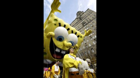 <strong>SpongeBob SquarePants (2004):</strong> SpongeBob left his pineapple home in the sea to attend his first Macy's parade in 2004. 