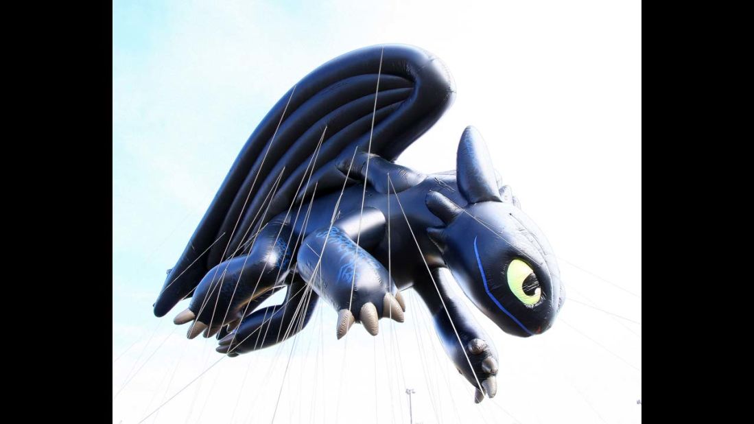 <strong>Toothless (2013): </strong>Toothless, from the movie "How to Train Your Dragon," made its debut in the 2013 parade. Toothless was four stories tall, as long as 12 bicycles and as wide as seven taxi cabs.