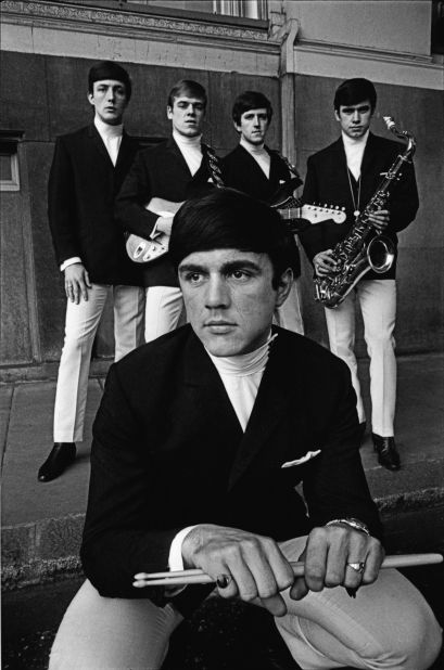 The Dave Clark Five photographed in the summer of 1963. The band became so popular that U.S. president Lyndon B. Johnson frogmarched them up the steps of Air Force One -- so <em>he</em> could get <em>their</em> autographs. 