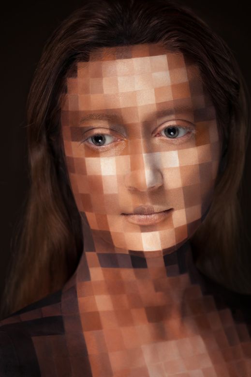 The series is dedicated to the art of Andy Warhol, and so Kutsan was keen to bring a pop art sensibility to her work, even when riffing on Renaissance paintings. Here the Mona Lisa is given a pixelated treatment for the digital age. 