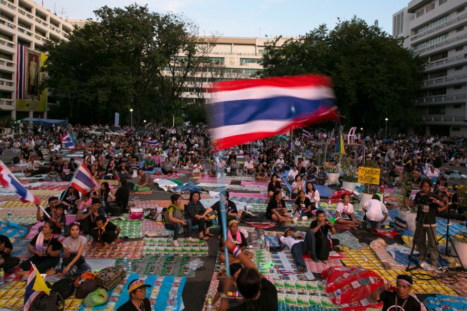 Thousands of anti-government protesters occupy the Finance ministry for a third day in a bid to oust the current government of Yingluck Shinawatra on November 27, 2013 in Bangkok, Thailand.