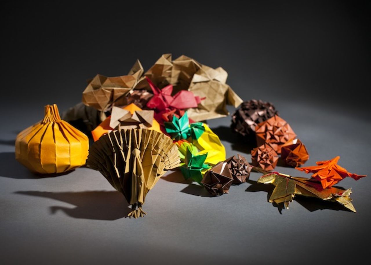 Basic origami is as simple as folding a piece of paper according to instructions. However, a group of MIT students decided to take that concept up a notch and tackle the geometrical complexities behind elaborate shapes. 