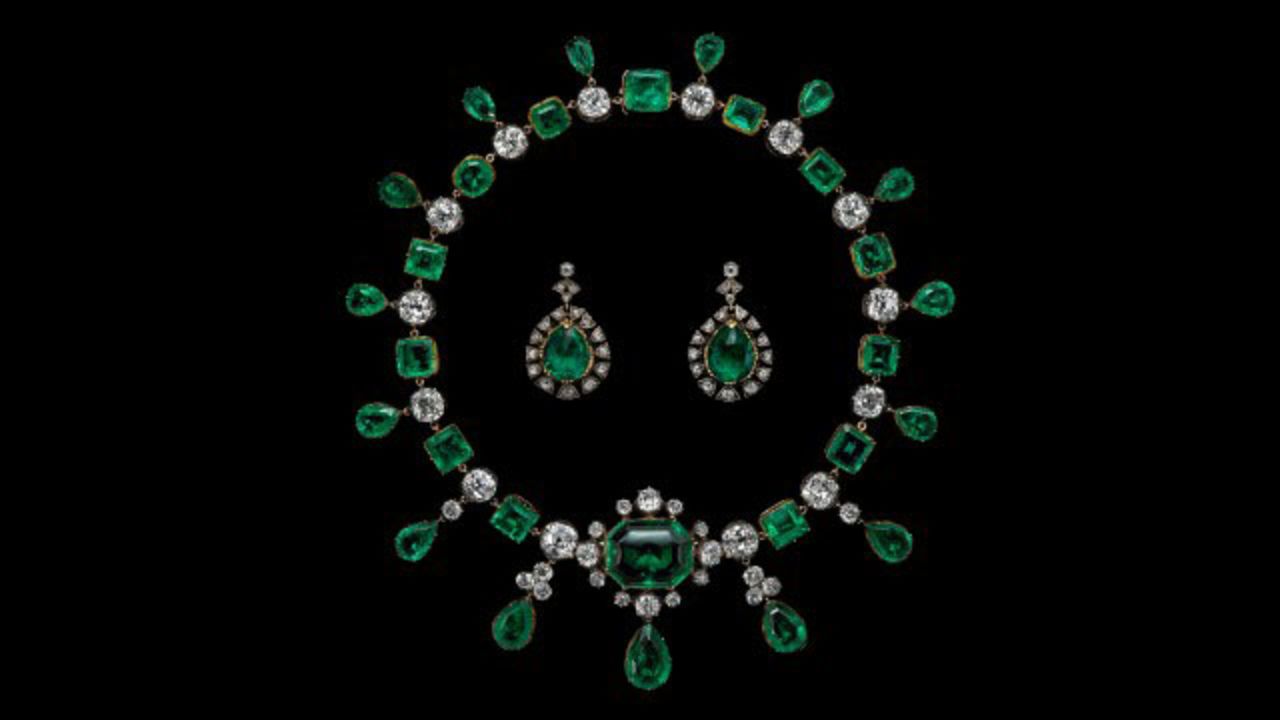 This necklace is believed to have been made of emeralds Catherine the Great, empress of Russia, gave to the second Earl of Buckinghamshire who was the British ambassador to her court. The two were rumored to have had a love affair (the earrings were made from different stones).<br />