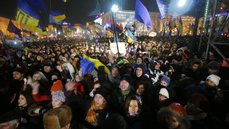 Demonstrators take to the streets in the center of Kiev on November 28.