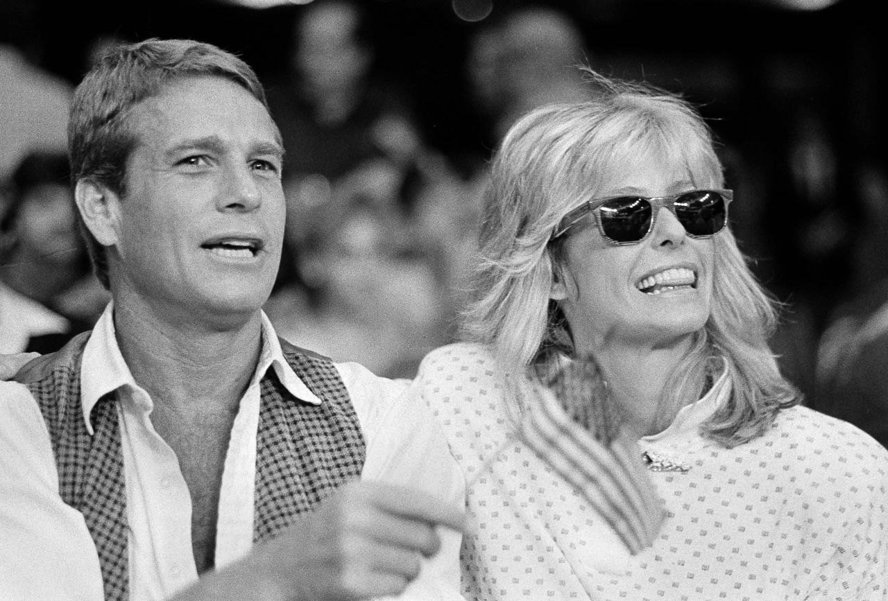 After Fawcett's divorce from Majors, she and actor Ryan O'Neal began a long-term relationship that lasted until her death.