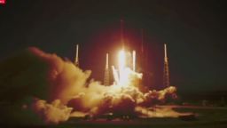vo SpaceX successfully launches Falcon 9 rocket_00002211.jpg