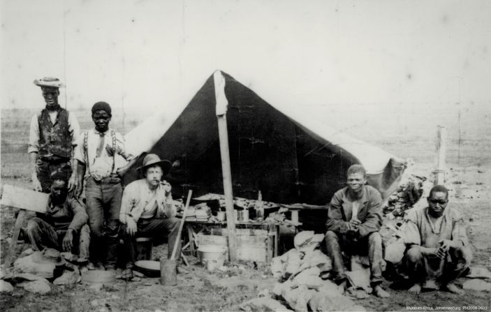 Within a few years of the discovery of gold, Joburg had become like an African Las Vegas -- its tents transformed into brick buildings and dusty gathering places into market squares.