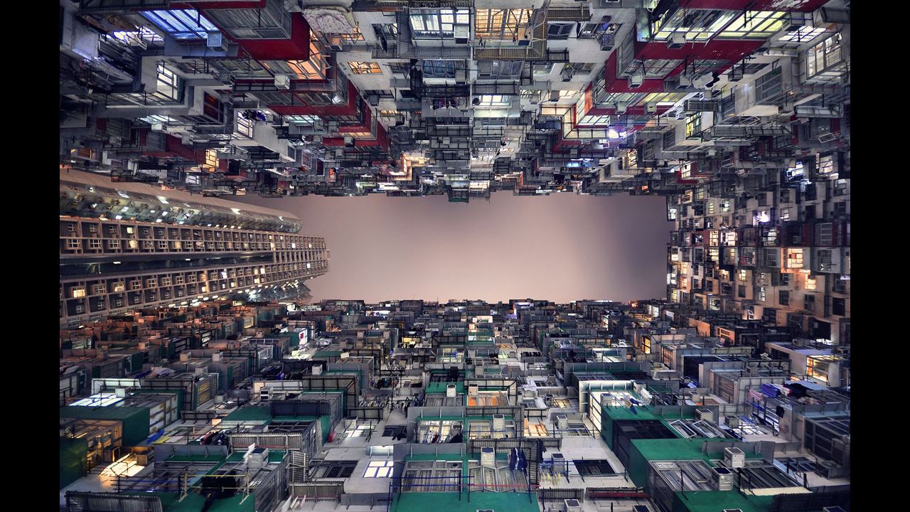 <strong>May 3:</strong> Hong Kong skyscrapers, as seen from the ground floor.