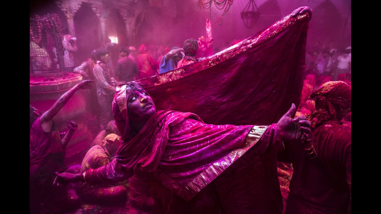 <strong>March 21:</strong> A transgender Hindu devotee dances during Lathmaar Holi celebrations in the village of Barsana, India.