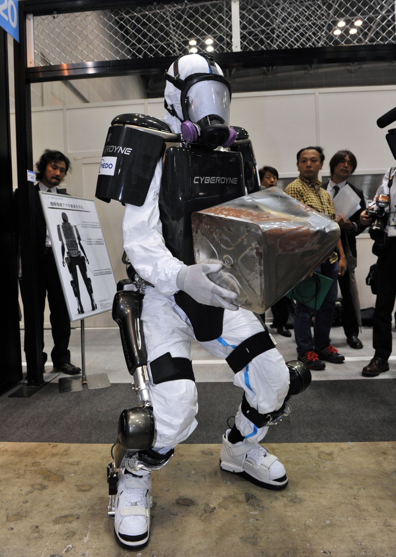Also developed in the wake of the Fukushima nuclear disaster, this protective suit allows emergency services to act very quickly in the event of a nuclear meltdown. The suit's maker's claim that the "brainwave-controlled" exoskeleton allows workers to wear heavy radiation protection without feeling the weight. Sensors detect signals from the brain and the robot's limbs move in tandem with the wearer's, taking weight off the muscles. It is the creation of Japanese tech firm Cyberdyne, who initially developed the technology to help assist people with disabilities.