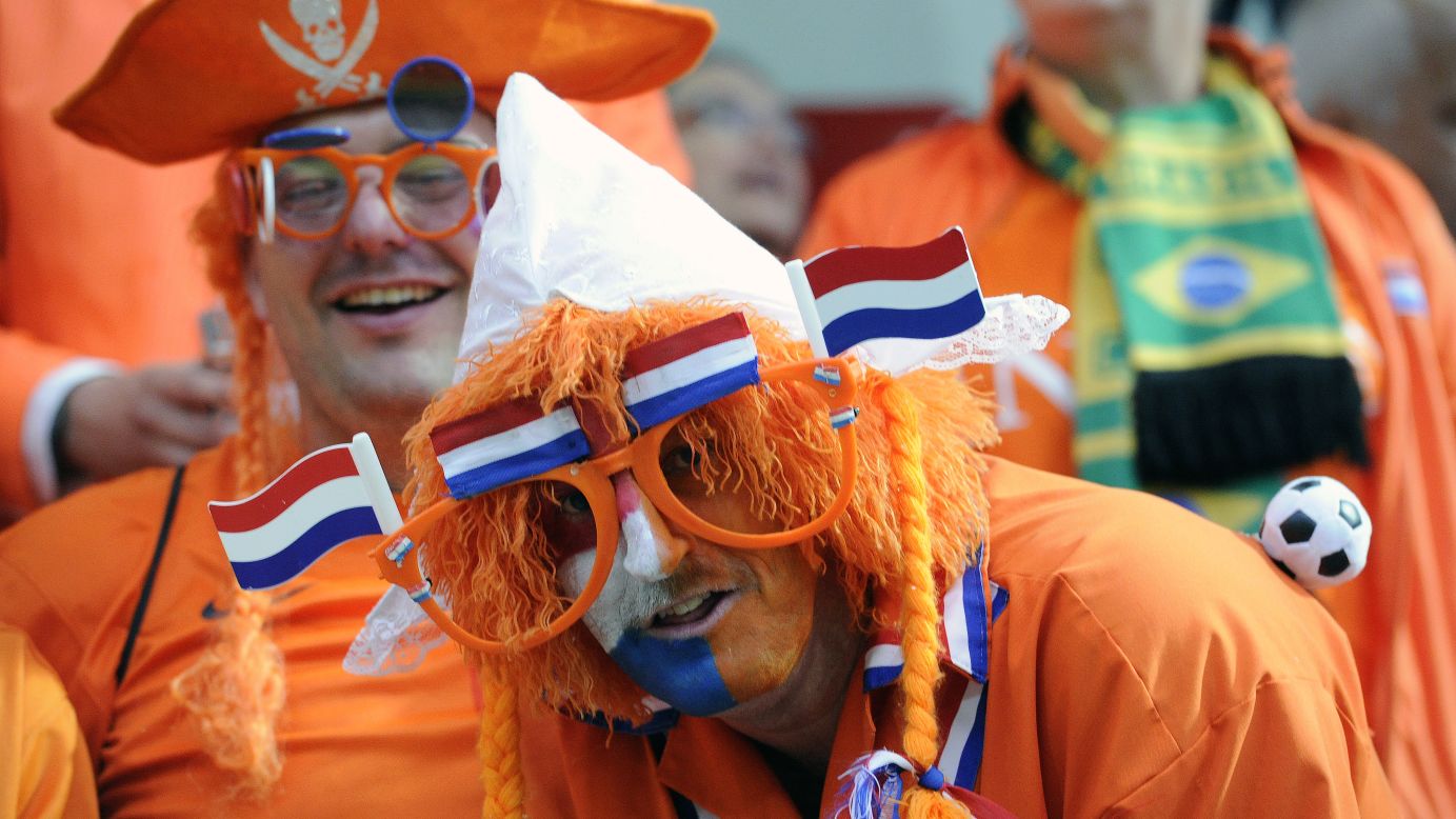 World Cup: 32 nations and their fans | CNN