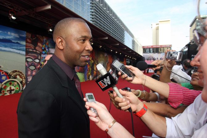 Former South African footballer Lucas Radebe paid tribute to Mandela on his website: "The sports history books in South Africa will show statistics and victories. What they won't show, however, was that it was Madiba Magic that forged those results and performances; and united a country and its people along the way. No doubt, that Madiba Magic will live on. Thank you Tata," Radebe wrote.