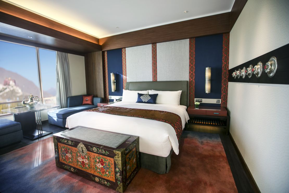 The Shangri-La Lhasa is within walking distance of World Heritage Sites. 