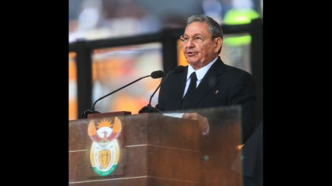 Cuban leader Raul Castro addresses the state memorial service for Mandela.
