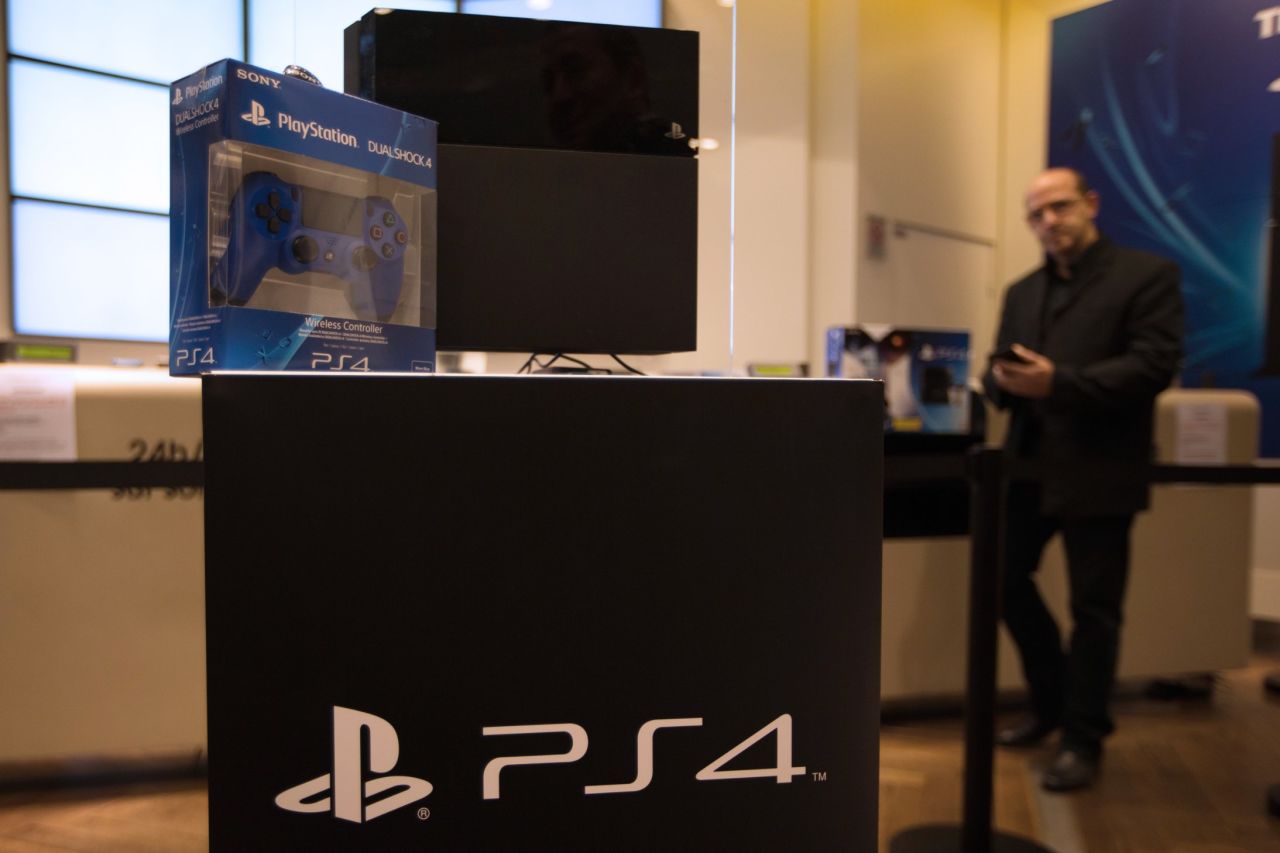 The new <a href="http://money.cnn.com/2013/11/17/technology/playstation-4-one-million/">Sony PlayStation 4 (PS4)</a> console (pictured here in store in Paris) has sold 1.25 million units in the United States during November. Priced at $399, the PS4 is $100 cheaper than rival Xbox One. 
