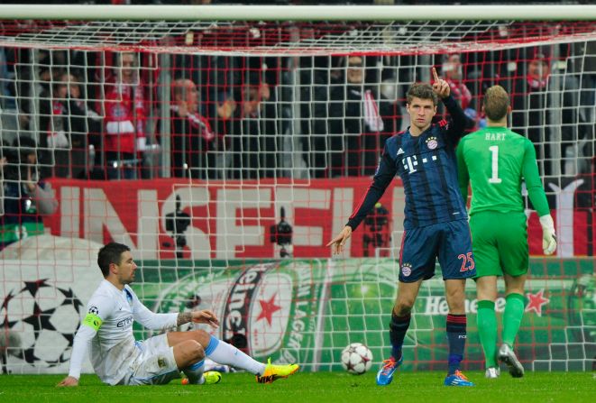 Bayern Munich's Thomas Muller got his side off to the perfect start with a goal in the fifth minute, but Manchester City came back to record a memorable 3-2 victory. 