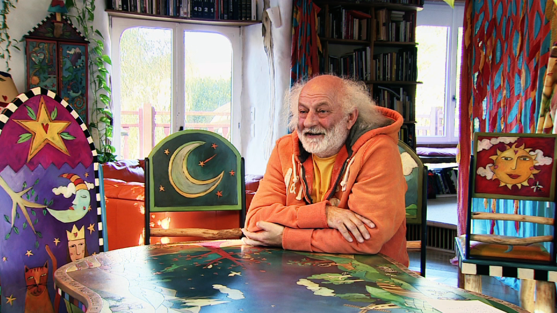 <strong>Slava Polunin</strong> tours the globe as one of the world's most famous clowns. But his home is as magical as anywhere he might have set foot on his travels. 