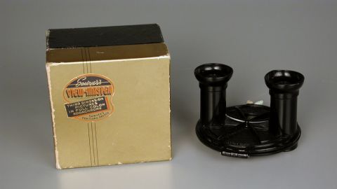 View-Master stereoviewer by Sawyer's Photographic Services in 1939. The View-Master was first introduced at the New York World's Fair in 1939 by William Gruber and Harold Graves, president of Sawyer's Photographic Services. Initially, the product was intended to be educational but later transformed into a toy.