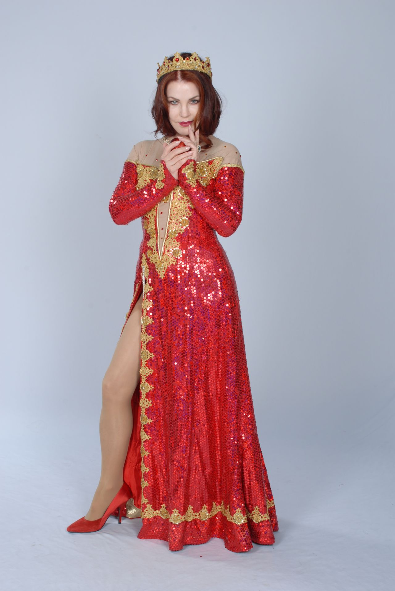 Priscilla Presley makes her pantomime debut at the New Wimbledon theater, London. (2012). She returns to the pantomime stage this year to play the Wicked Queen in "Snow White and the Seven Dwarfs" opposite "Willow" actor Warwick Davis.
