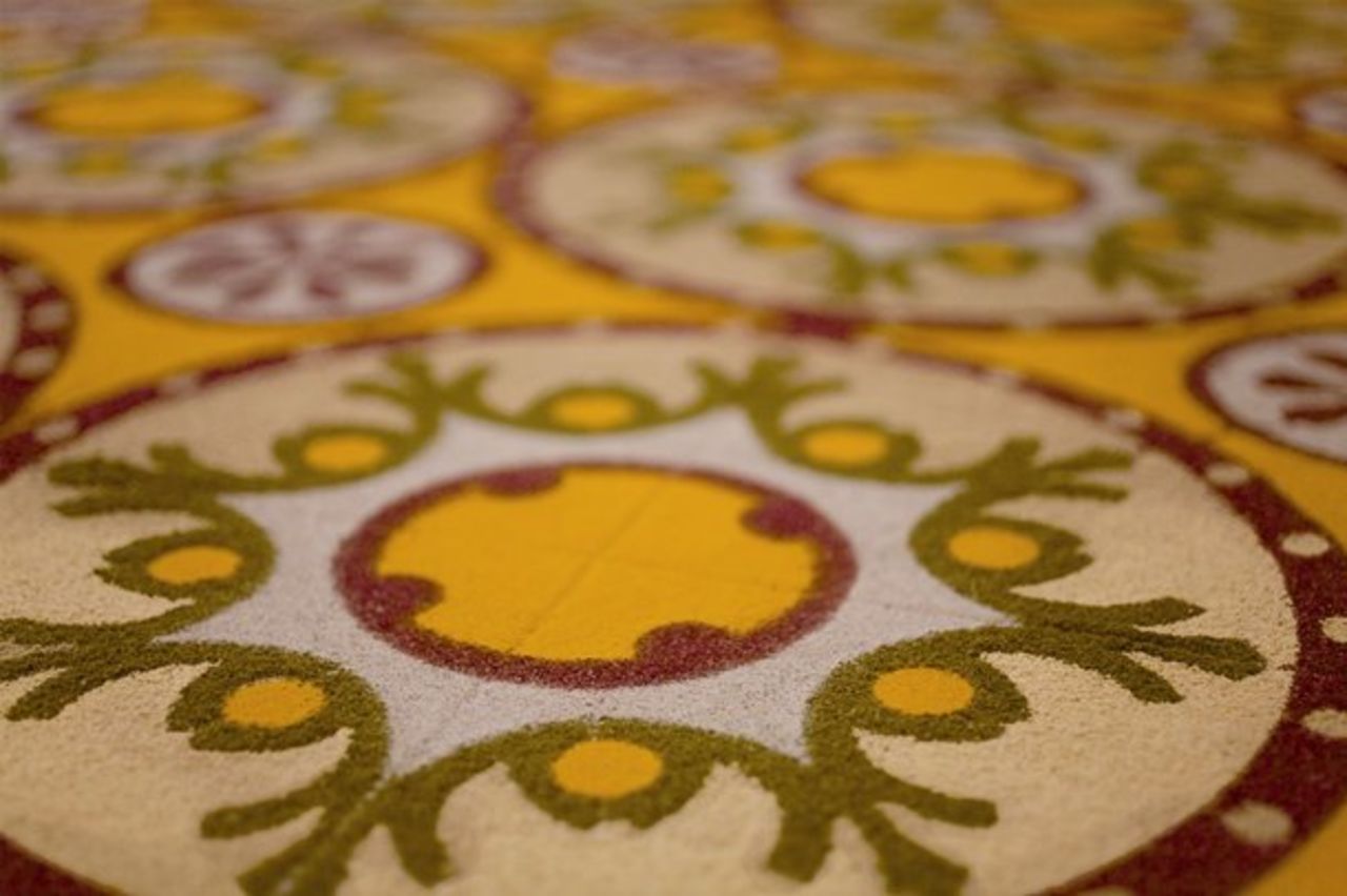 Detail of the installation, CAPC displayed in Bordeaux, France by Parisian artist Laurent Mareschal. Although it has the appearance of traditional Islamic tiles, the piece is in fact made up of carefully arranged spices, including turmeric, sumac, zaatar, ginger and white pepper.