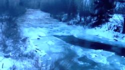 vo cool ice phenomenon in colorado river _00001015.jpg