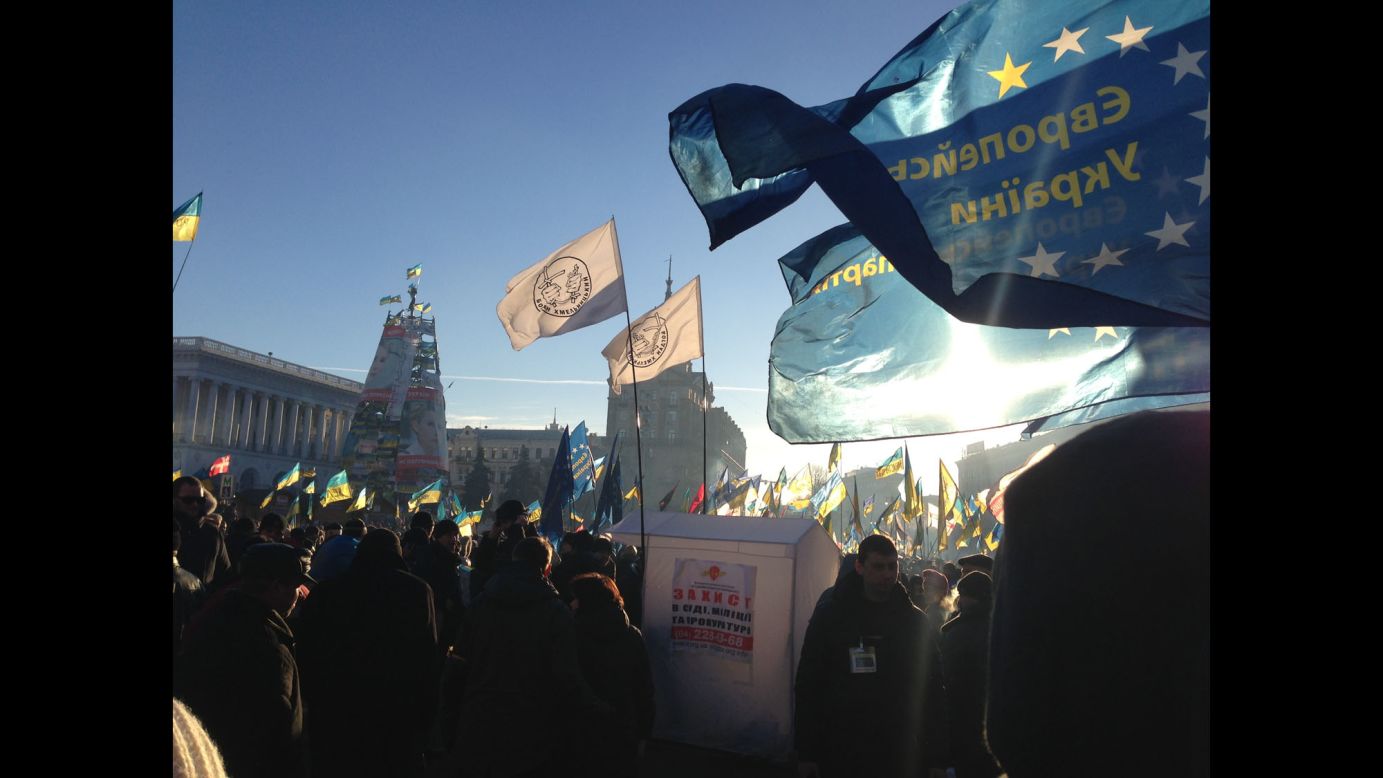 KIEV, UKRAINE:  Pro-Europe protesters pour into Independence square on December 14.  Opposition supporters have been camping since Nov. 21 in Independence Square - in protest against President Yanukovich's last minute refusal to sign an agreement bringing Ukraine closer to the European Union, in favor of Russia.  Photo by CNN's Diana Magnay.