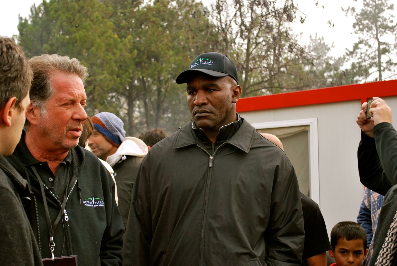 The former heavyweight world champion has teamed up with the colorful Canadian businessman and philanthropist to help Syrian refugees in Bulgaria.
