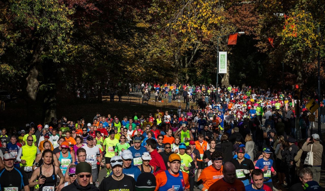Más de unas cuantas fotos fueron tomadas en el ING New York City Marathon a medida que los corredores se abrían paso por Central Park, el cual podría decirse que es el parque más famoso del mundo. 
