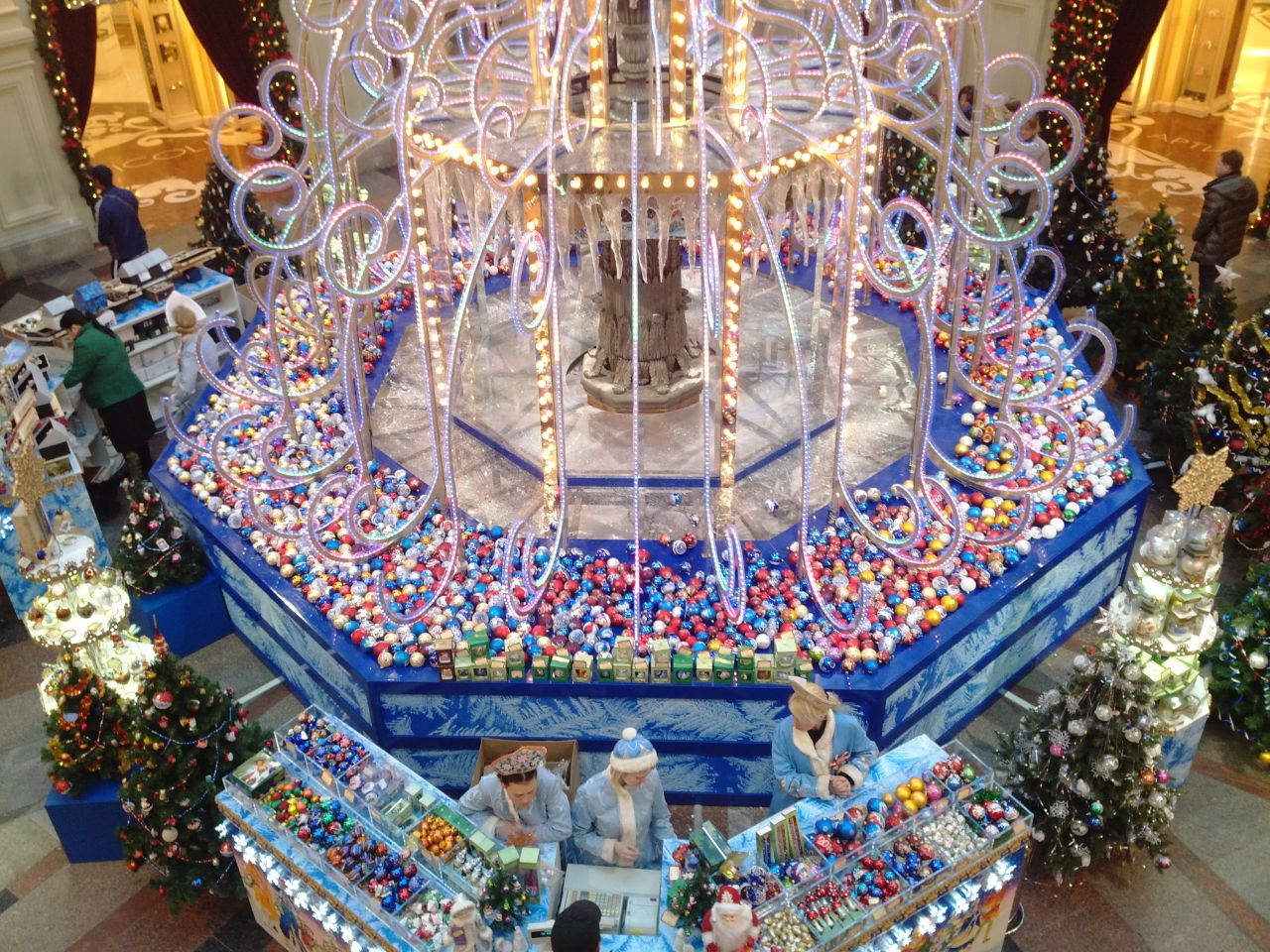 <a href="http://ireport.cnn.com/docs/DOC-1067293" target="_blank">Victoria Agronskaya</a> discovered this beautifully decorated fountain in the GUM department store in Moscow, Russia. "The GUM fountain is the most famous fountain in Moscow," Victoria explains. This year, the water has been replaced with Christmas toys and there is a small Christmas market surrounding it.