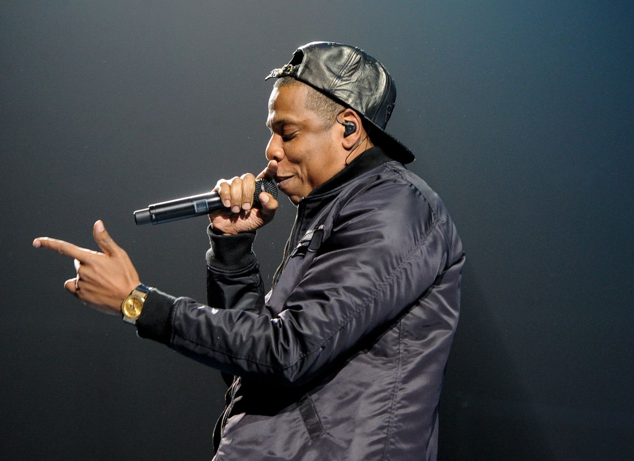 El Staples Center de Los Ángeles, hogar de los equipos de básquetbol Lakers y Clippers, también es el lugar donde se han presentado artistas musicales de renombre cuando pasan por la ciudad. El 9 de diciembre, Jay Z tomó el escenario.