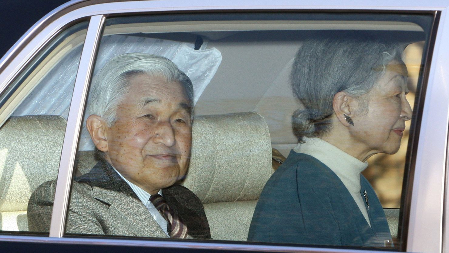 Japanese Emperor Akihito gives last annual birthday statement before he