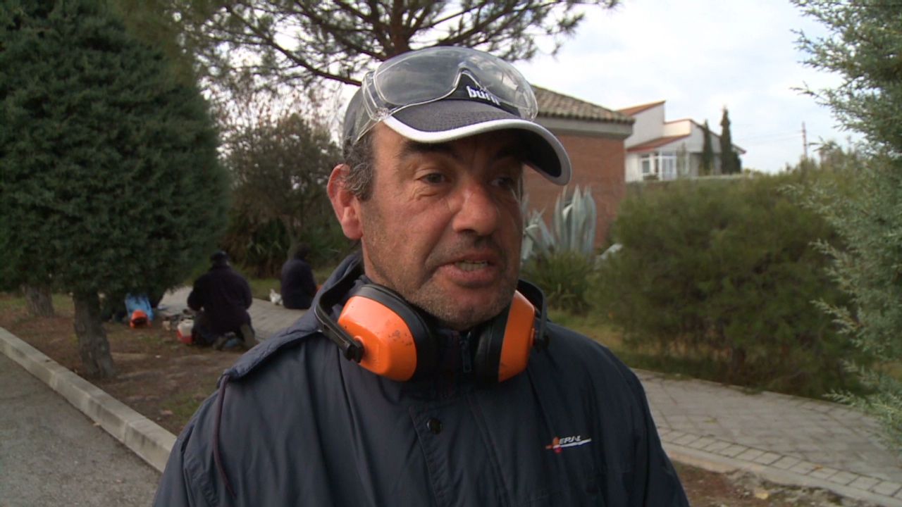 goodman spain jobless man_00004130.jpg