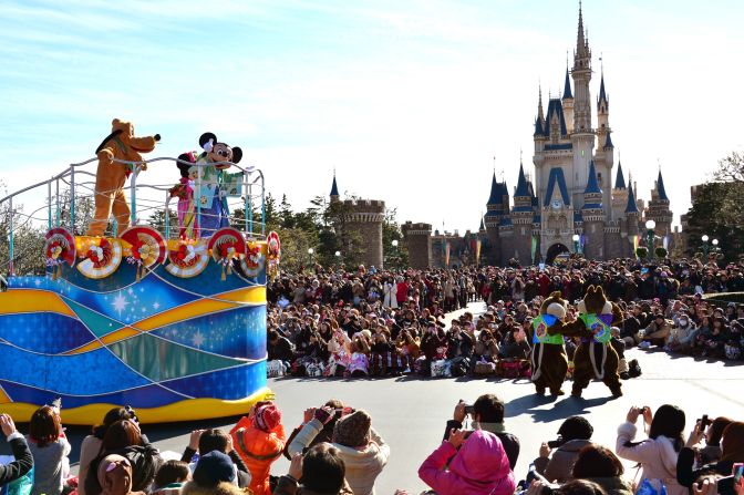 The Magic Kingdom (Disneyland) retains its most popular title in a few countries. It was the top destination for Australians, despite the fact that the closest one is in Hong Kong. It was also the number one most searched domestic travel destination within Japan. 